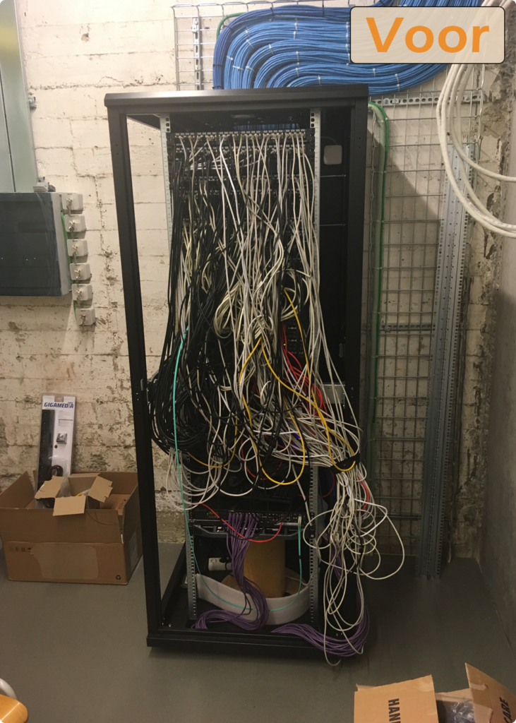 Atheneum Koekelberg datakast voor